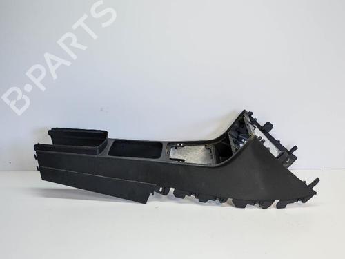 Used Middle console VW PASSAT CC B6 (357) 2.0 TDI (140 hp) 14689257