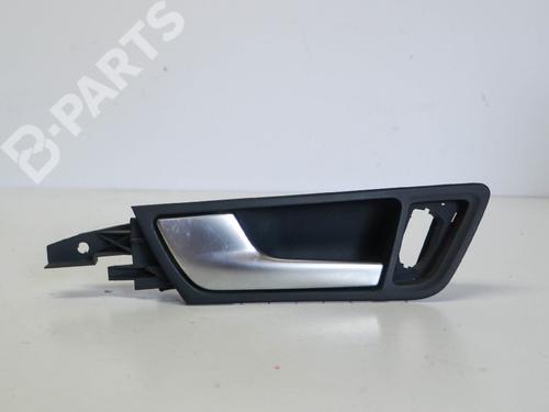 Used Rear left interior door handle AUDI Q5 (8RB) 2.0 TDI (136 hp) 8848637