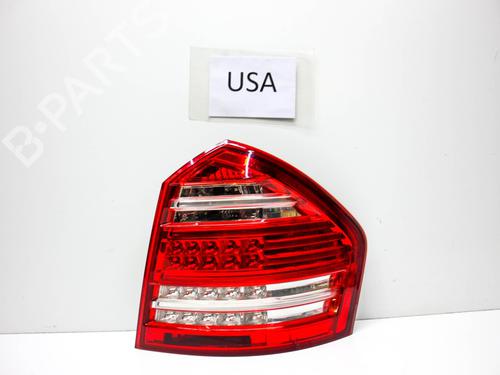 Used Right taillight MERCEDES-BENZ GL-CLASS (X164) GL 450 4-matic (164.871) (340 hp) 28823453