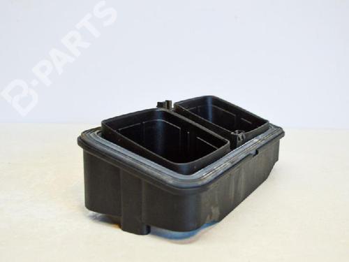 Fuse box VW POLO (9N_, 9A_) 1.4 TDI | BP6490128E1 