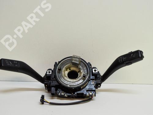 Used Steering column stalk SKODA SUPERB II (3T4) 1.6 TDI (105 hp) 10222579