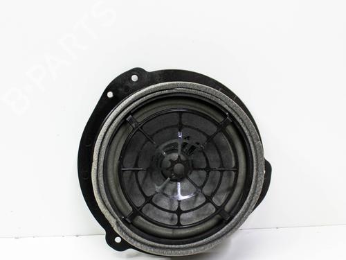 Colunas de som AUDI A4 B9 (8W2, 8WC) 2.0 TFSI quattro (249 hp) 17718853