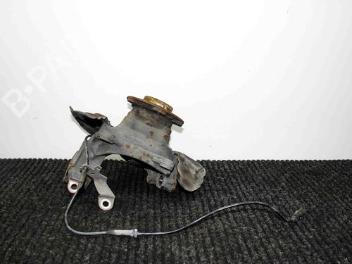 Used Right front steering knuckle BMW X3 (F25) xDrive 28 i (245 hp) 26513273