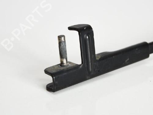 Front windshield wiper arm VW TOURAN (1T1, 1T2) 2.0 TDI 16V | BP14683847C143 