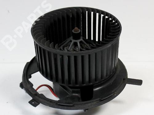 Varmeblæser SKODA OCTAVIA II (1Z3) 1.6 (102 hp) 8852386