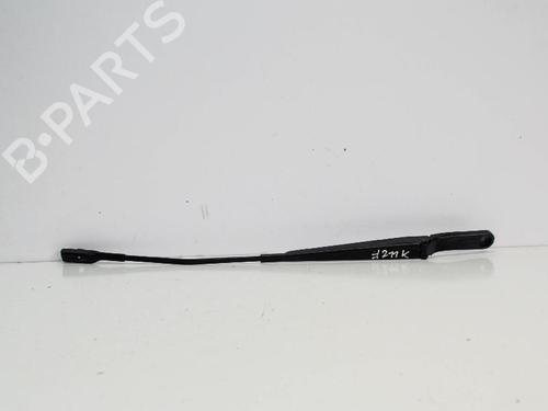 Used Front windshield wiper arm AUDI Q3 (8UB, 8UG) 1.4 TSI (150 hp) 14691641