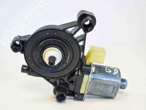 Used Right rear window motor AUDI A3 Sportback (8VA, 8VF) 1.6 TDI (110 hp) 6495630