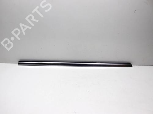 Used Door moulding trim Door moulding trim MERCEDES-BENZ CLA Coupe (C117) CLA 250 (117.344) (211 hp) 29752385 29752385