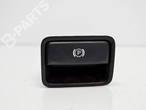 Used Switch MERCEDES-BENZ CLA Coupe (C117) CLA 220 CDI / d (117.303) (170 hp) 6499583