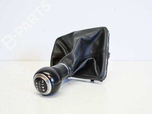 Selector da caixa manual AUDI A4 B9 (8W2, 8WC) 1.4 TFSI (150 hp)null