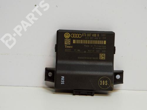 Used Electronic module AUDI A4 B8 (8K2) 2.0 TDI (143 hp) 8849446