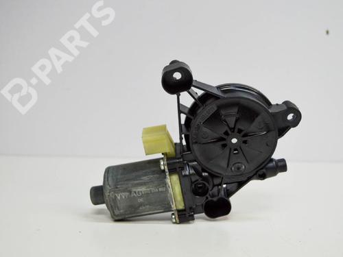 Alzavetro anteriore destra AUDI A4 B9 (8W2, 8WC) 2.0 TDI (190 hp) 8W0959802