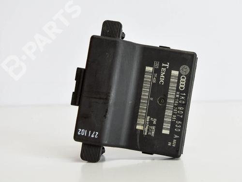 Used Electronic module VW TOURAN (1T1, 1T2) 1.9 TDI (100 hp) 6488008