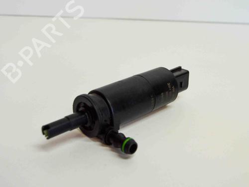 Used Washer pump SKODA OCTAVIA II Combi (1Z5) 1.6 TDI (105 hp) 14673953