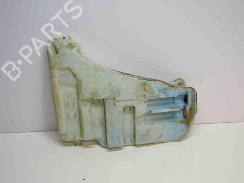 Used Windscreen washer tank BMW 5 (F10) 520 d (184 hp) 6498427
