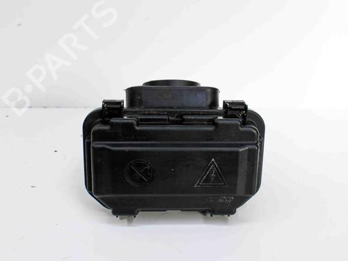 Used Fuse box BMW 2 Convertible (F23) 228 i (245 hp) 19129978
