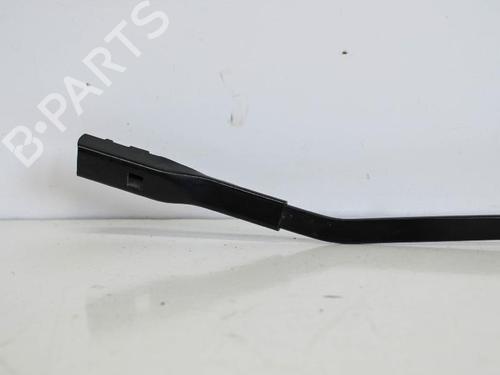 Front windshield wiper arm AUDI A3 Convertible (8V7, 8VE) 2.0 TDI 8V2955408A