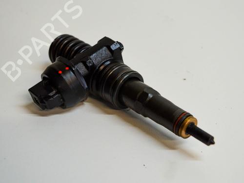 Injector VW TOURAN (1T1, 1T2) 1.9 TDI (105 hp) 14675752