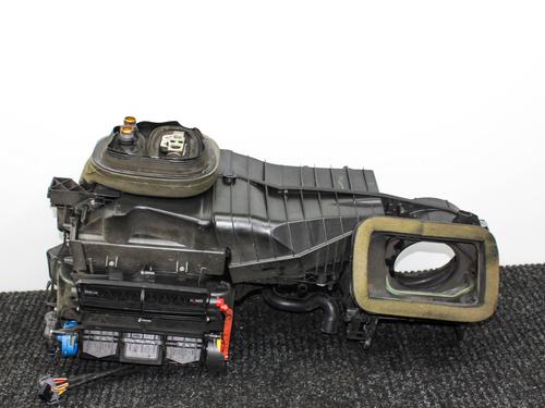 Used Heater matrix box VW TOURAN (1T3) 1.6 TDI (105 hp) 19331490