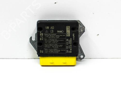 Used ECU airbags VW JETTA VII Saloon (BU3, BU4) 1.4 TSI (150 hp) 28822161