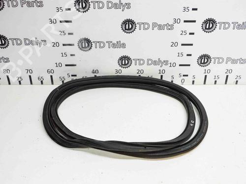 Gummiliste SKODA OCTAVIA III Combi (5E5, 5E6) 1.6 TDI (105 hp) 14672596