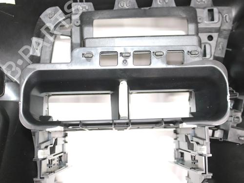 Dashboard AUDI Q5 (8RB) 2.0 TFSI quattro | BP38467419C46 - Image 19