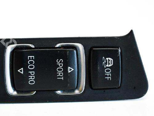 Switch BMW 3 Touring (F31) 320 d | BP6490927I30 