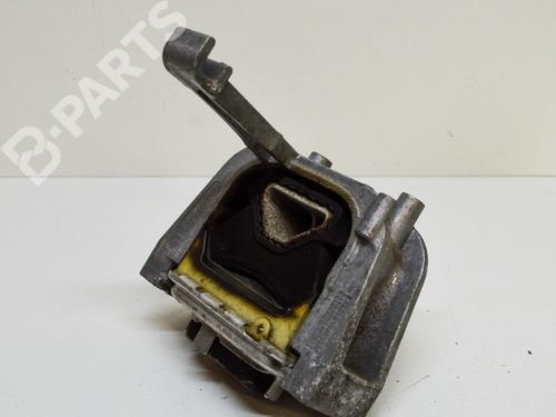 engine-mount-vw-passat-b8-3g2-cb2-20-tdi-vw-3q0199262j-2014-10902938 main image