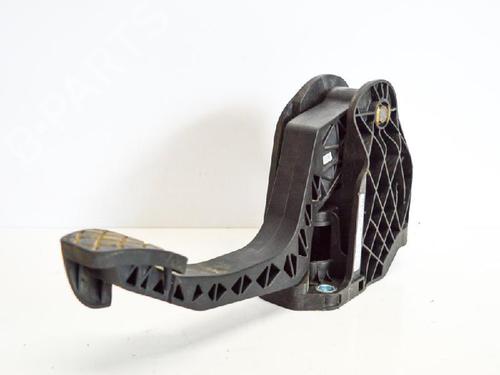 Used Clutch pedal AUDI A3 (8P1) 1.9 TDI (105 hp) 14683174
