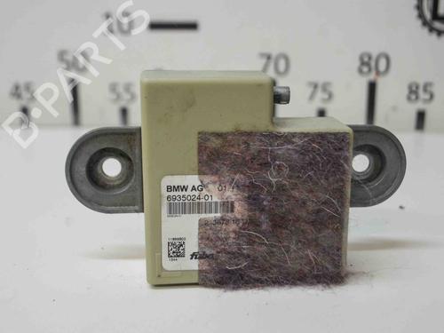 Used Electronic module BMW 5 Touring (F11) 520 d (184 hp) 7741399