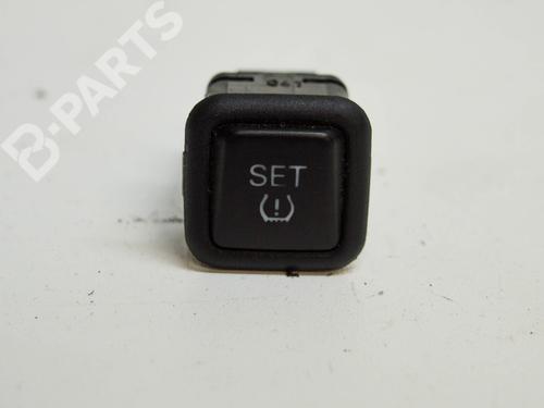 Used Switch SEAT EXEO (3R2) 2.0 TDI (143 hp) 8347862