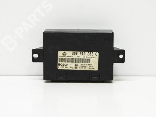 Used Electronic module VW PHAETON (3D1, 3D2, 3D3, 3D4, 3D6, 3D7, 3D8, 3D9) 5.0 V10 TDI 4motion (313 hp) 6488633