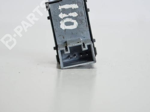 Used Left rear window switch Left rear window switch SKODA YETI (5L) 1.2 TSI (105 hp) 6493931 6493931