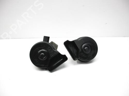 horn-mercedes-benz-c-class-coupe-c204-2011-33971970 main image