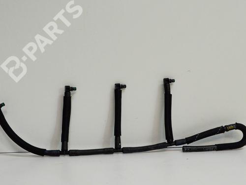 Used Pipe SKODA OCTAVIA II Combi (1Z5) 1.6 TDI (105 hp) 8306807
