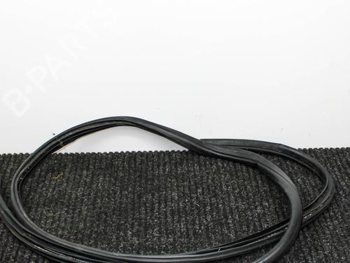 Used Rubber door seal BMW X1 (E84) sDrive 28 i (245 hp) 28821734