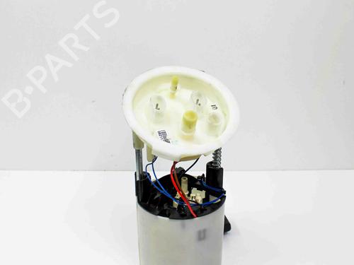Used Fuel pump BMW X1 (E84) sDrive 28 i (245 hp) 28821765