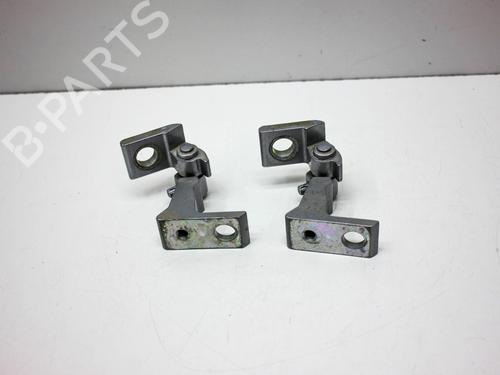 Used Hinge/Door check strap AUDI Q3 (8UB, 8UG) 2.0 TFSI quattro (200 hp) 28823416