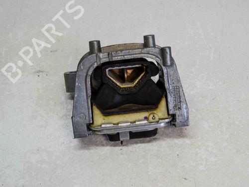 Used Engine mount AUDI A3 Sportback (8VA, 8VF) 1.6 TDI (110 hp) 6495554