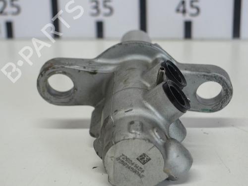 Brake master cylinder AUDI Q5 (FYB, FYG) 2.0 TDI quattro | BP14671877M77 