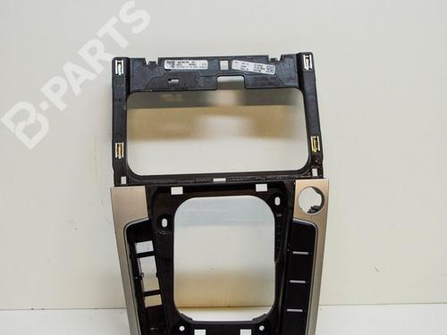 Used Gear lever VW PASSAT B8 (3G2, CB2) 2.0 TDI (150 hp) 10902929