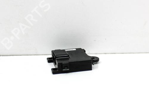Elektronisk modul TESLA MODEL S (5YJS) 70D AWD | BP26512859M83 