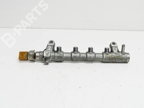 Used Injection rail VW TIGUAN (5N_) 2.0 TDI (110 hp) 6489987