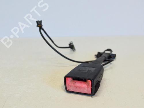 Used Seat buckle AUDI A4 B8 (8K2) 1.8 TFSI quattro (170 hp) 14688332