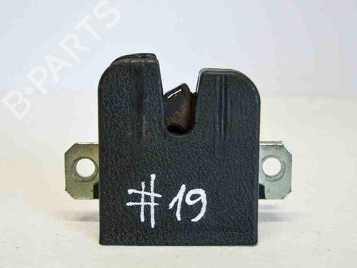 Used Tailgate lock VW POLO IV (9N_, 9A_) 1.4 TDI (80 hp) 6490229