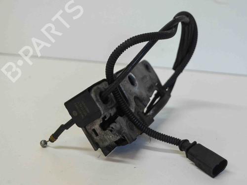 Hood lock VW GOLF PLUS V (5M1, 521) 1.6 TDI | BP11832183C133