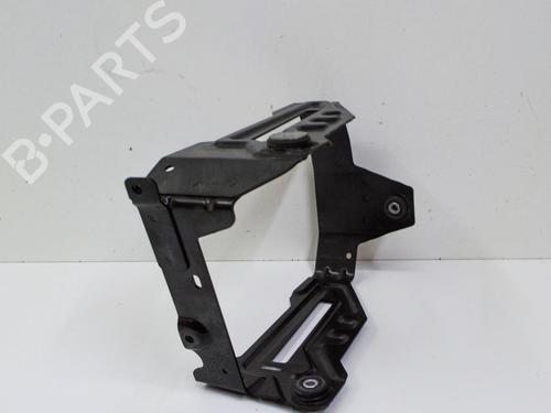 Support BMW 5 (G30, F90) 530 e Plug-in Hybrid | BP16196177C155 