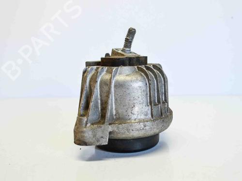 Used Engine mount BMW 1 (E87) 120 d (163 hp) 6493026