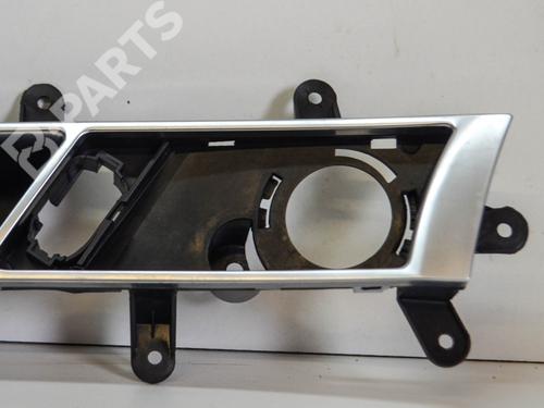 Venstre fortil invendig håndtag AUDI A6 C6 (4F2) 3.0 TFSI quattro | BP8849960I13 