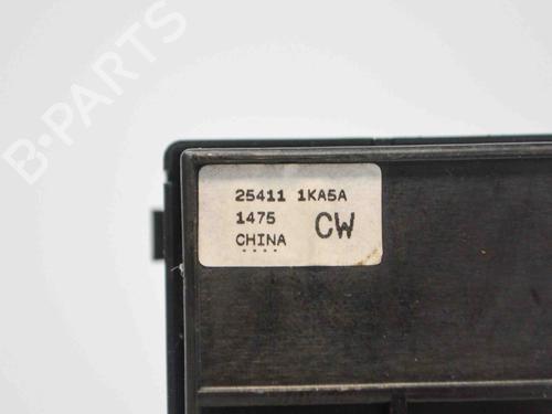 Left front window switch NISSAN JUKE (F15) 1.5 dCi | BP6482601I27